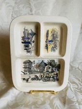 Ancien plat à compartiments