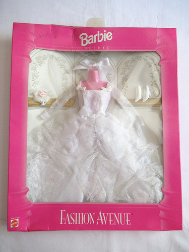 Barbie 14307 fashion avenue - -,