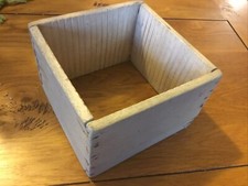 ancien moule a fromage de Maroilles , art populaire ,