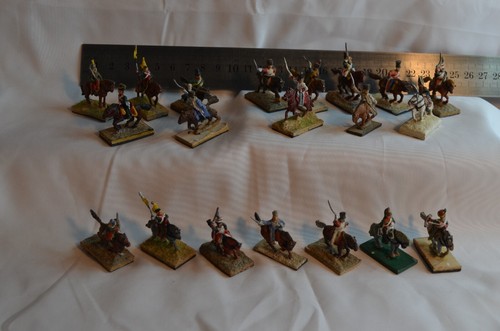 Lot cavaliers a cheval - a,