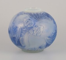 René Lalique. Grand, rare et ancien vase en verre d'art "Poissons".