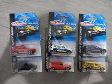 MAJORETTE 1/64 NOUVELLE COLLECTION 2025 DE 6 DACIA DUSTER EDITION ROUMANIE