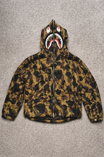 Bape 1st camo shark - 1st, puffer
