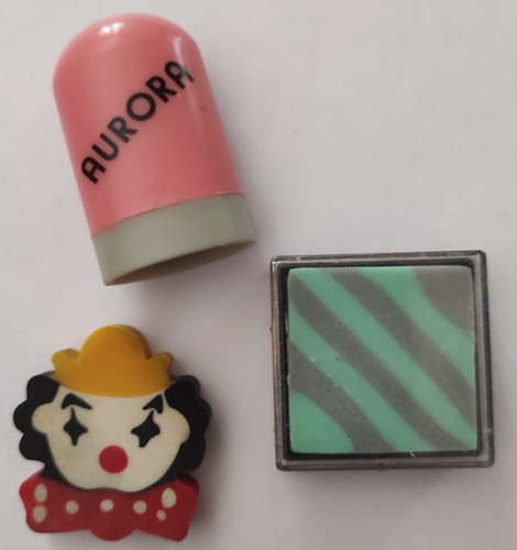 Lot gommes fantaisies - de,