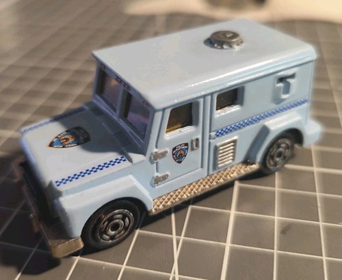 Majorette bank security - bank,