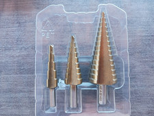 Jeu de 3 fraises étagées acier HSS au titane