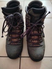 Chaussures de randonnée Lowa pointure 42