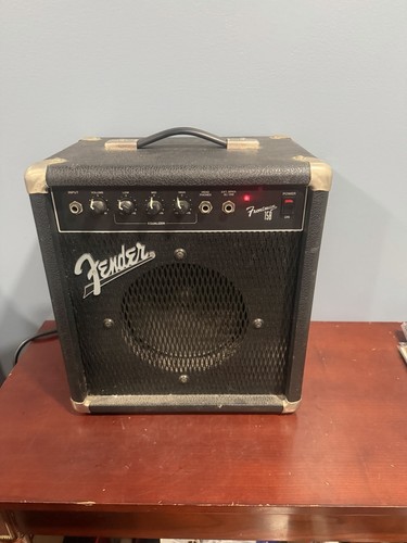 Fender frontman 15b - fender,