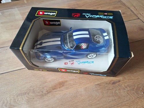 Voiture burago dodge - 1:18,