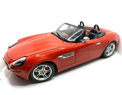 Voiture bburago bmw z8 - 1/18,