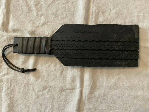 Rubber tire paddle gay - rubber,