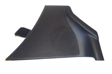 grille haut-parleur porte