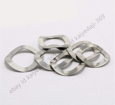 Rondelle ondulée en acier