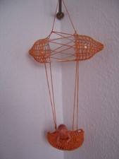 zeppelin en verre pour poupée mignonette