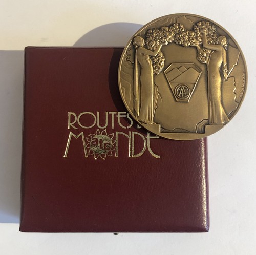 Médaille bronze art déco - en,