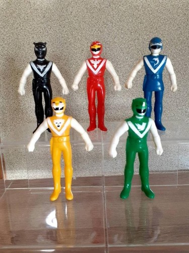 Lot figurines power - lot, de
