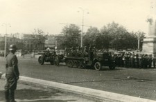 WW2..Defilé allemand Bordeaux, place Quinconces sur le quai Louis XVIII (1