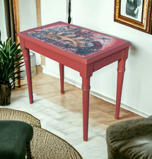 Petite table en bois massif , couleur rouille
