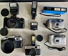 Lot de 6 appareils photo et divers flashes