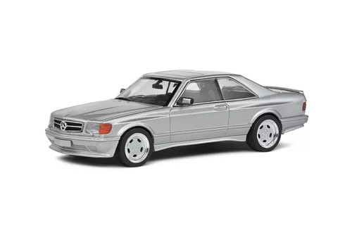 Large corps mercedes benz - corps,
