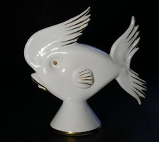 Sculpture porcelaine poisson, dorure, statuette animalière