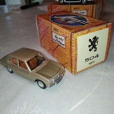 voiture miniature 1/43 – NOREV HACHETTE [47]  PEUGEOT 504