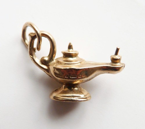 Petit pendentif 9k - petit,