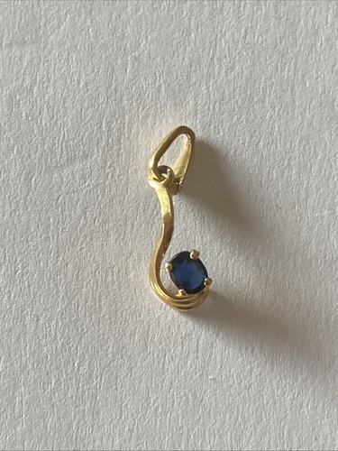Pendentif jaune carats - 18,