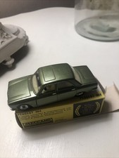 DINKY TOYS - Peugeot 304 - Réf 1428 - Ech 1/43 - Fabrication Espagne