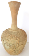 Ancien vase en relief de Tunisie, tampon Hassen Grombali ? Nabeul.