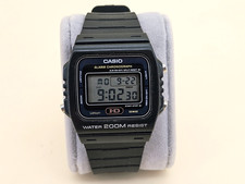 Montre Bracelet Casio Alarm Chronograph HD 690 DW-240 Quartz Original Vintage