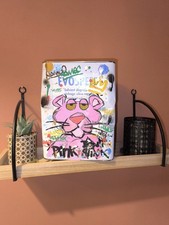 Oeuvre Street art contemporain de l'artiste Namec - 2025 ''pink Don't Stink''"