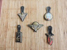 Lot insignes Para numéroté