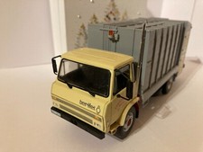 CAMION POUBELLE BERLIET GC 190