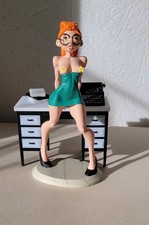 Figurine Sexy Style Mademoiselle Jeanne au Bureau Gaston Lagaffe 17 cm