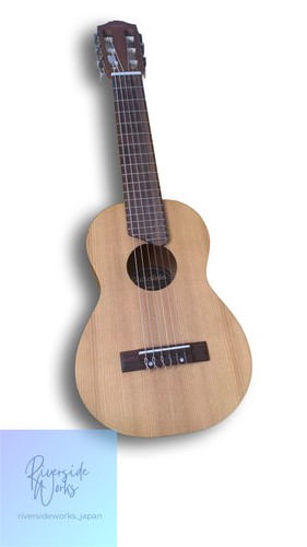 Mini micro guitare classique
