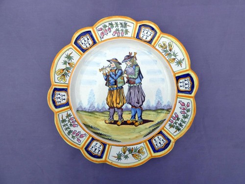 Assiette faïence bretonne - en,