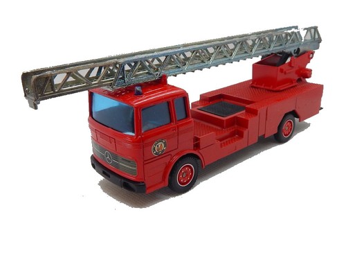 Mercedes lp1418 échelle - mercedes,