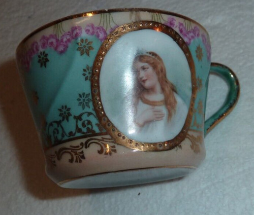 Tasse russo germanique - russo-germanique, à