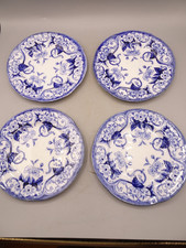 4 assiettes a dessert en faience de Creil,modèle FLORA.   XIX°.   D : 19.5 cm.
