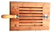 COUPE  PAIN en  BAMBOU