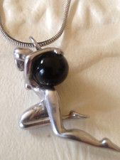 Mignon collier pendentif Charles Jourdan en argent poinçon