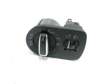 INTERRUPTEUR DE PHARE 8P1 941