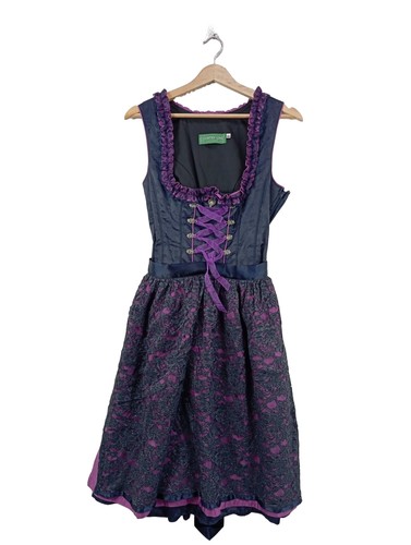 Country line dirndl - country,