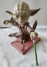 Star Wars - Rare ! Maitre Yoda (bobble-head) + sabre laser + blister d’origine