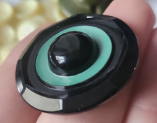 Superbe et gros bouton ancien