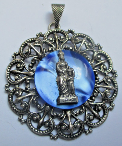 Ancien pendentif argenté