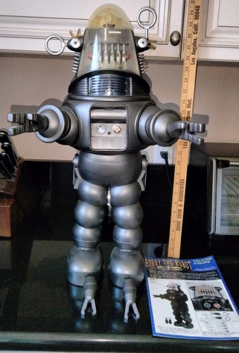 Robby the robot limited - robot,
