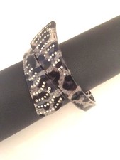 BRACELET MOTIFS PANTHERE ET STRASS
