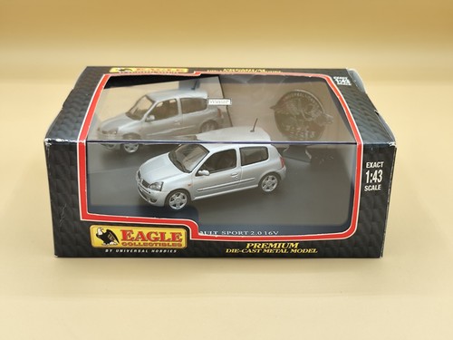Renault clio rs - renault, gris